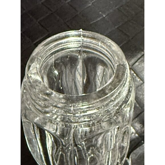 Ribbed Hoosier Cabinet Footed Salt & Pepper Shaker Set Clear Glass - Picture 4 of 9